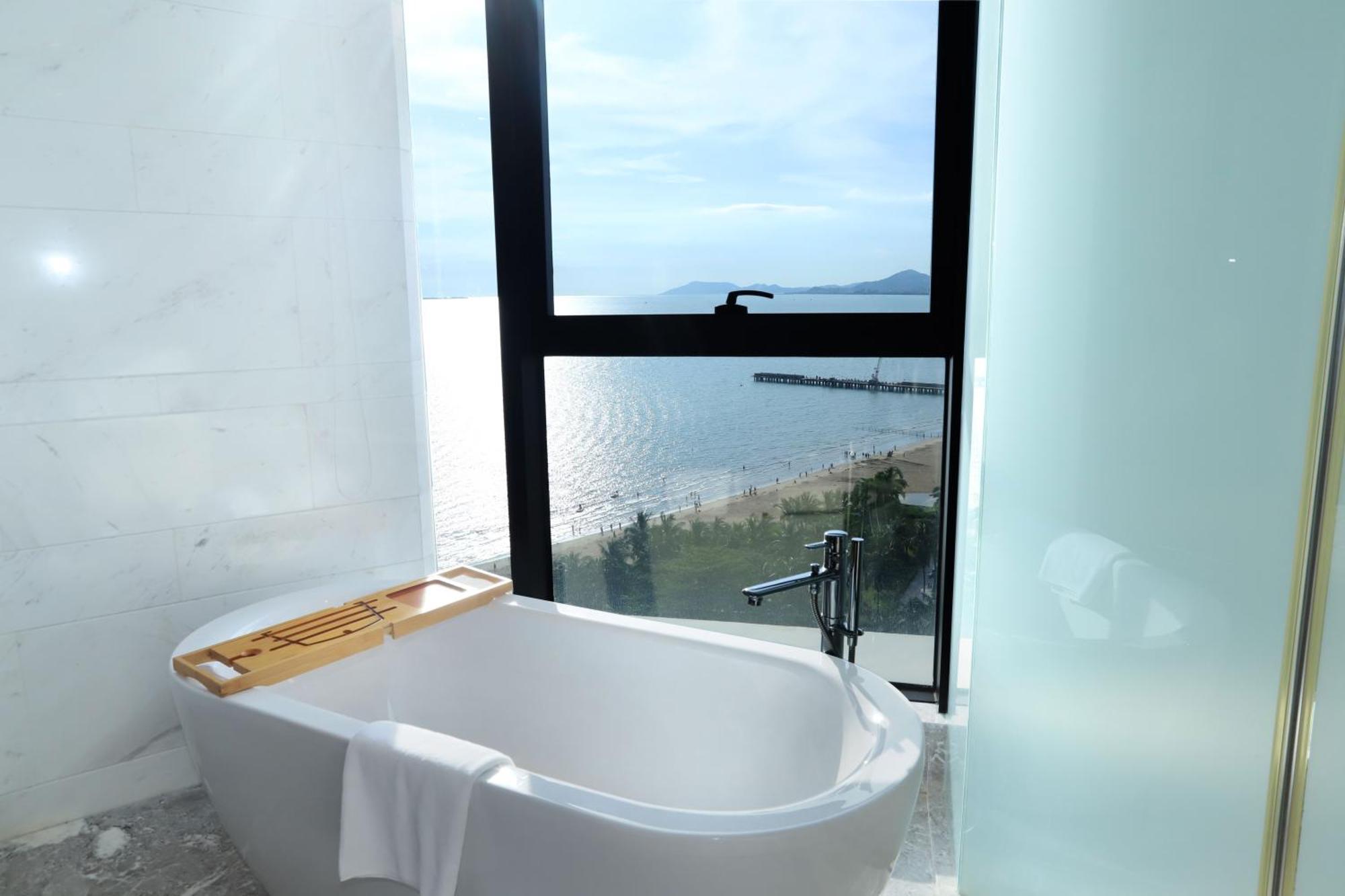 Rock Platinum Sea View Hotel Sanya Luaran gambar